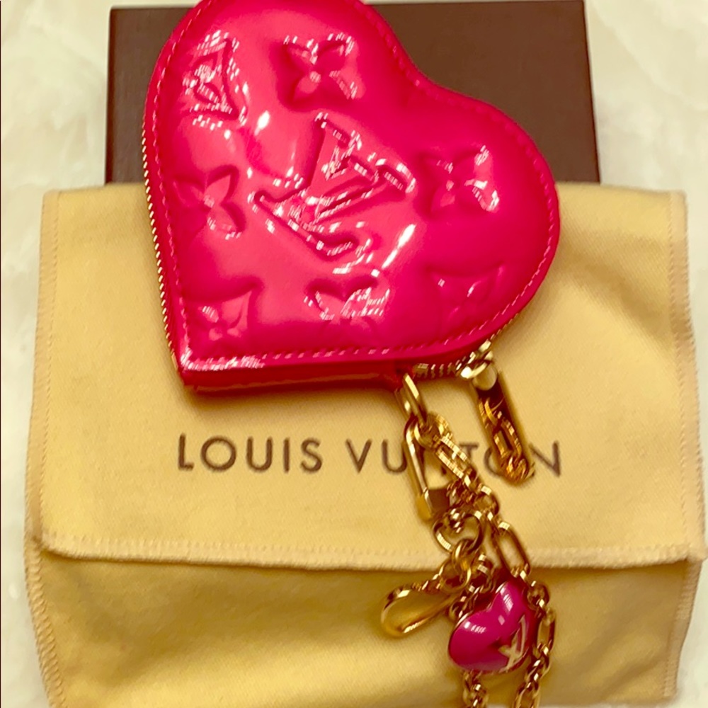 COPY - Louis Vuitton heart coin purse
